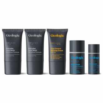 Geologie Sensitive Skincare Set on display