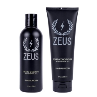 ZEUS Beard Wash & Conditioner Set in use